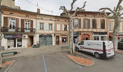 Aurélie. RP Courtage, Courtier en Prêt à L'Isle-Jourdain