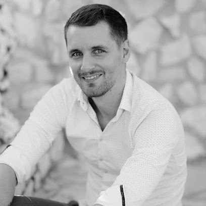 Jérémy De Garrigues - Courtier / Conseiller Financier, Courtier En Prêt Hypothécaire à Aimargues